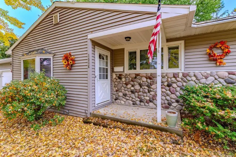 1516 SUMMIT DRIVE, Wausau, WI 54401 - #3