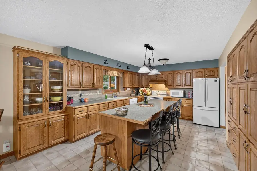 4221 WESLAN DRIVE, Wisconsin Rapids, WI 54494 - #2