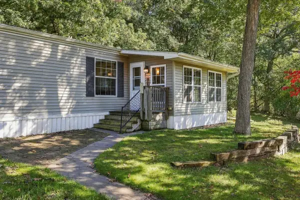 W6264 S NORWAY HILLS LANE, Wautoma, WI 54982