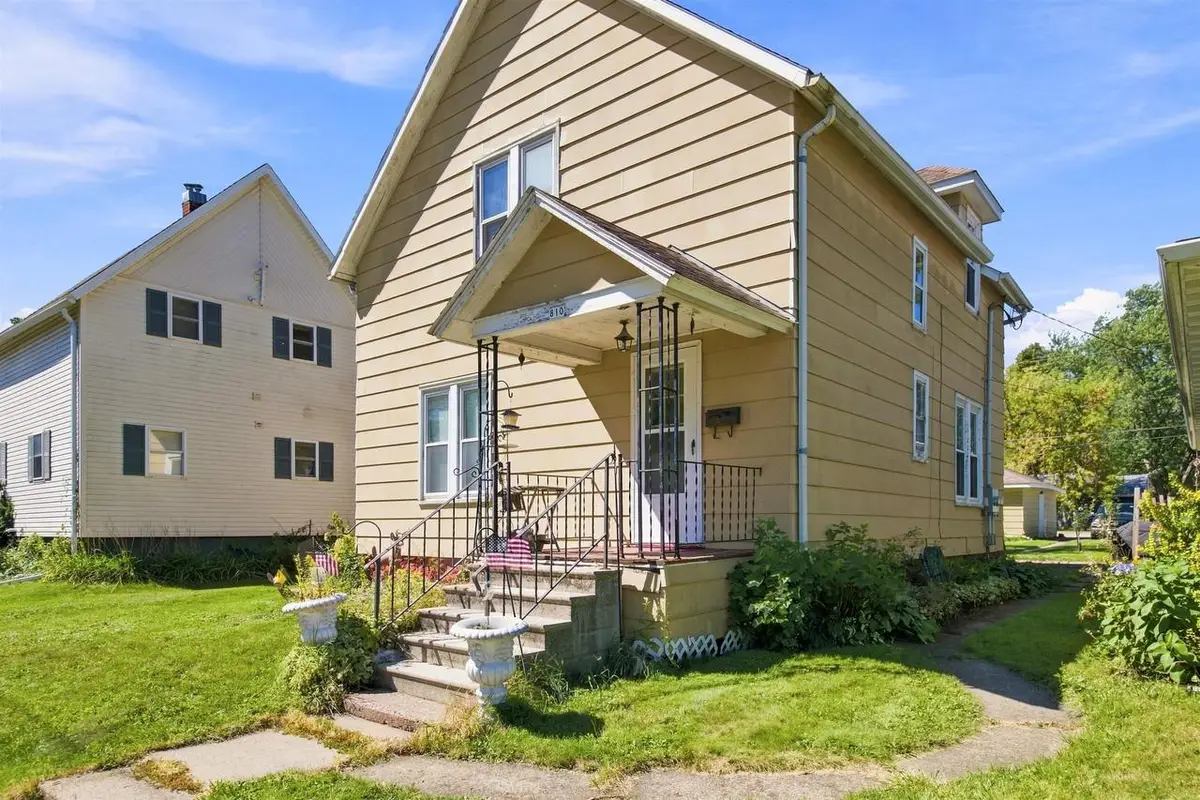 810 S PEACH STREET, Marshfield, WI 54449 - #1