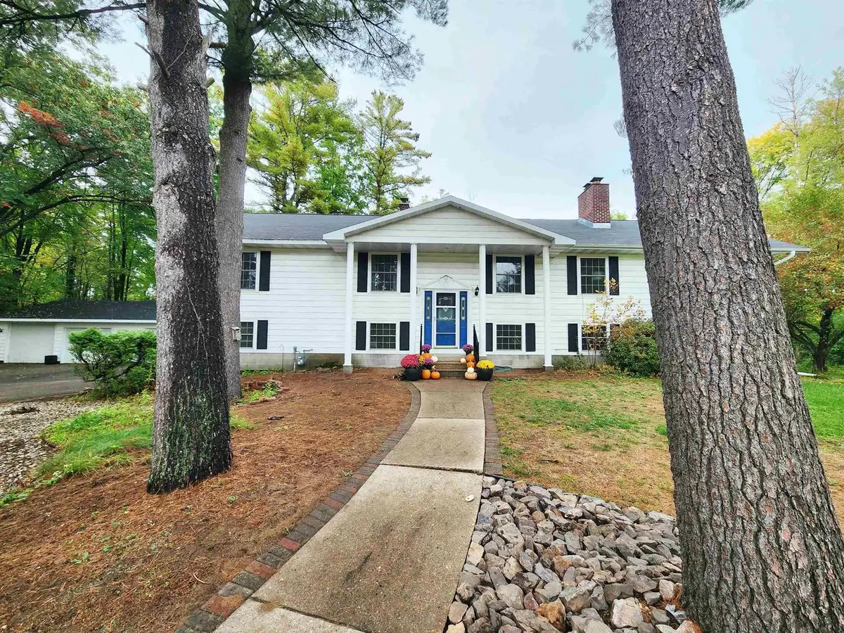 281 VAN SLATE COURT, Wisconsin Rapids, WI 54494 - #1