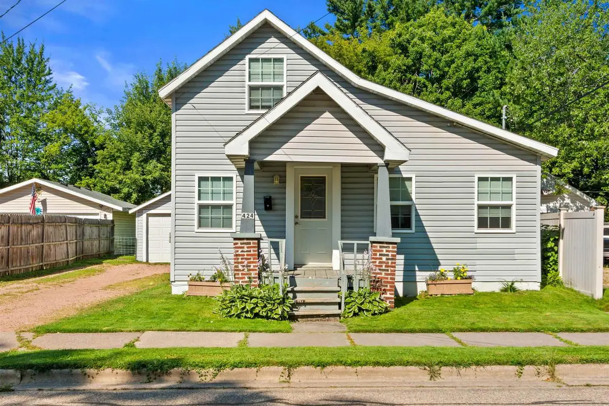 424 WEST STREET, Stevens Point, WI 54481 - #1