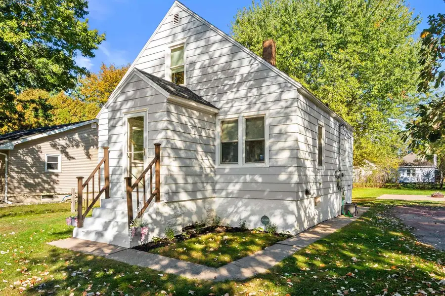 1421 18TH AVENUE SOUTH, Wisconsin Rapids, WI 54494 - #2