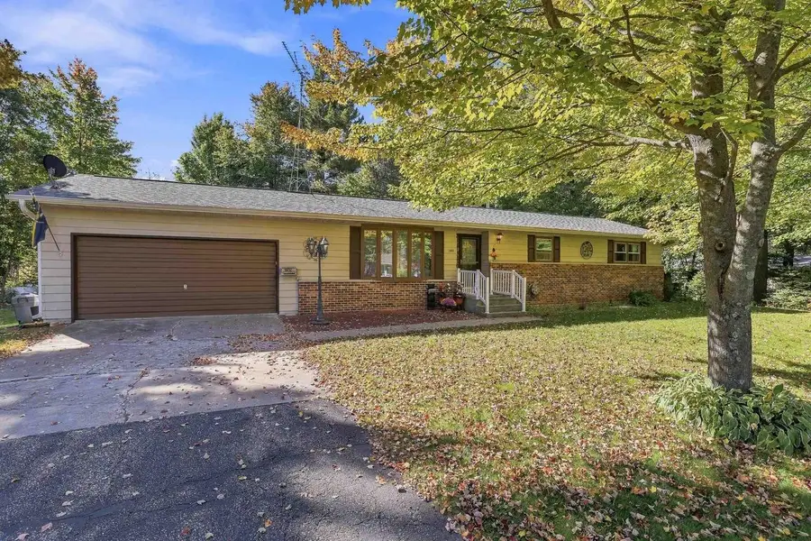1617 OAK STREET, Almond, WI 54909 - #3