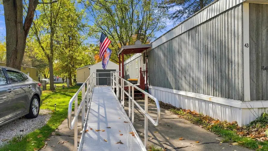 1407 N PEACH AVENUE #Lot #43, Marshfield, WI 54449 - #2