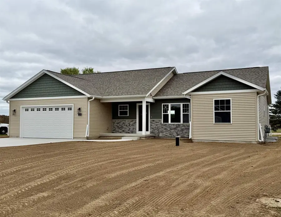 690 OAK STREET, Scandinavia, WI 54977 - #2