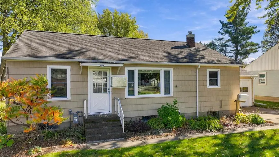 901 N MAPLE AVENUE, Marshfield, WI 54449 - #3