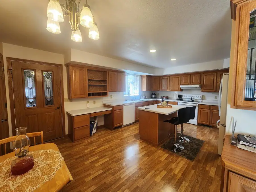 509 E FOREST STREET, Marshfield, WI 54449 - #3
