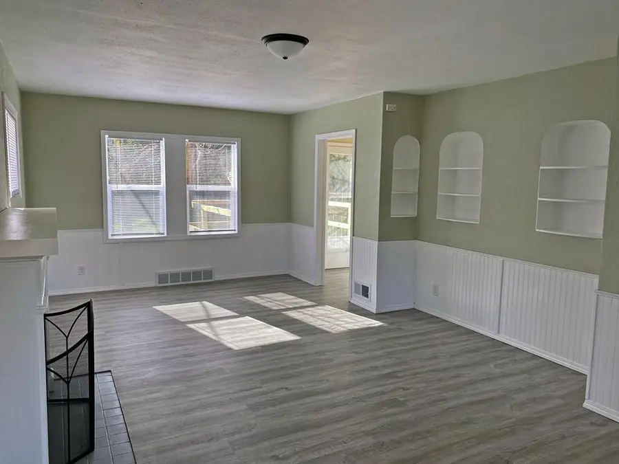 800 W 4TH STREET, Marshfield, WI 54449 - #2