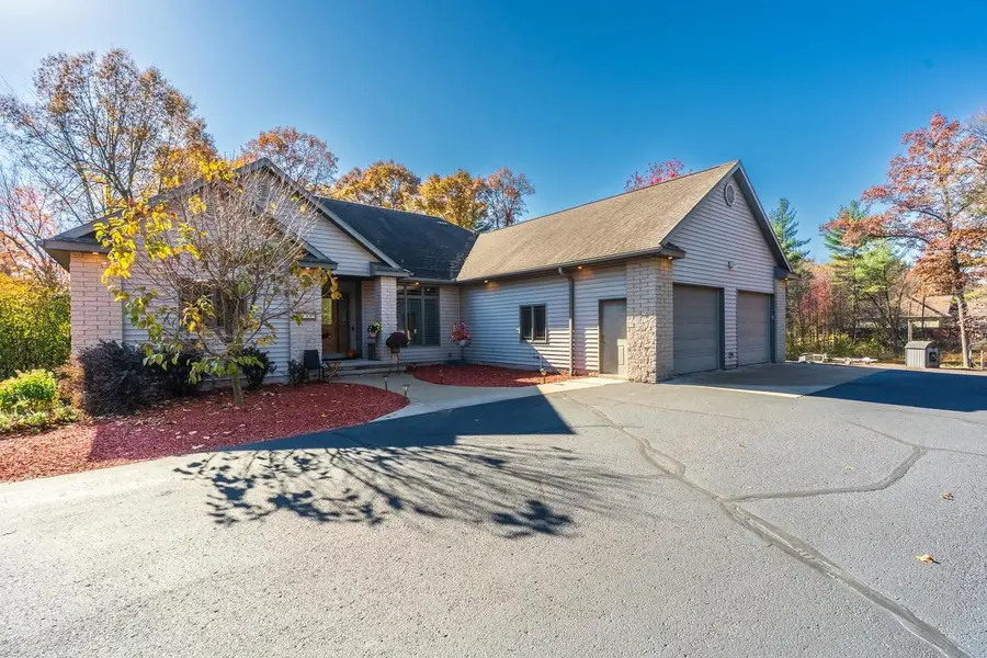 5530 WASHINGTON STREET, Wisconsin Rapids, WI 54494 - #2
