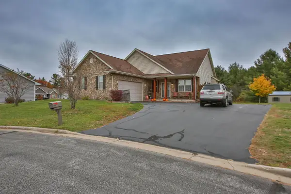 7406 COMPASS CIRCLE, Weston, WI 54476