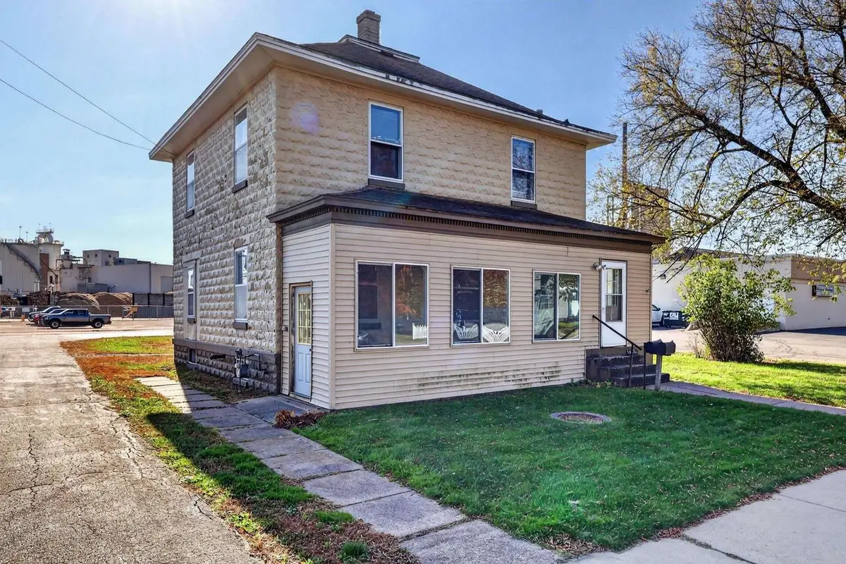 609 1ST STREET, Nekoosa, WI 54457 - #1
