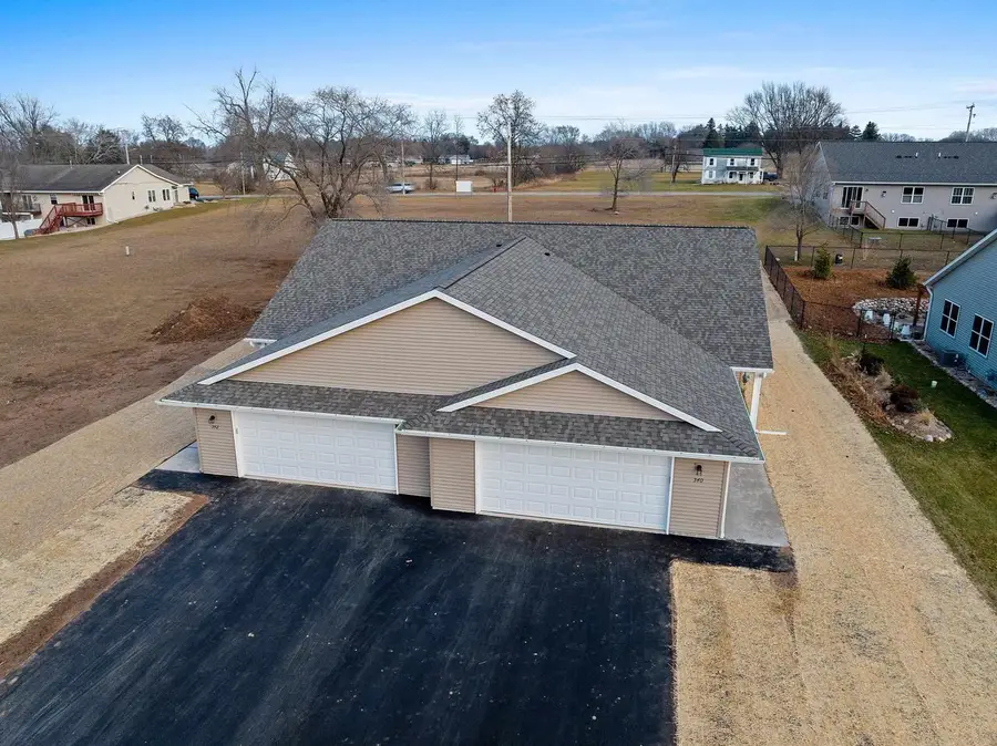 540 RIVER DRIVE, Berlin, WI 54923 - Image #2