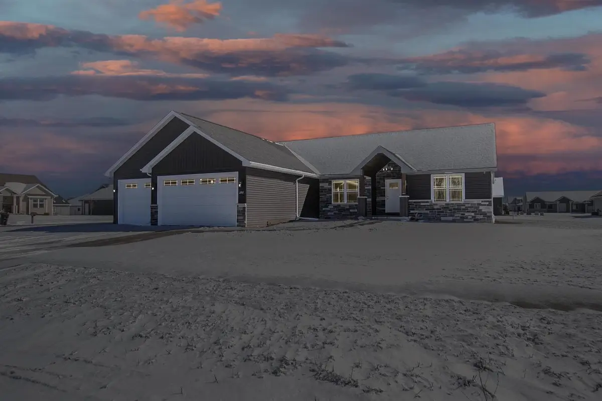 2911 E AQUAMARINE AVENUE, Appleton, WI 54913 - Image #1