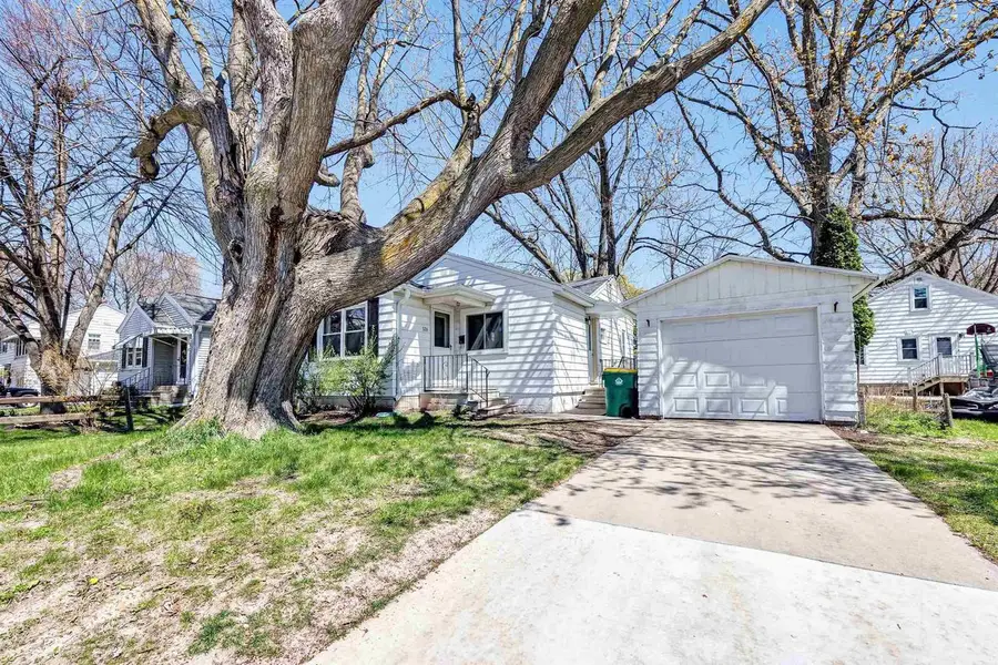 326 GRAY STREET, Green Bay, WI 54303 - Image #3