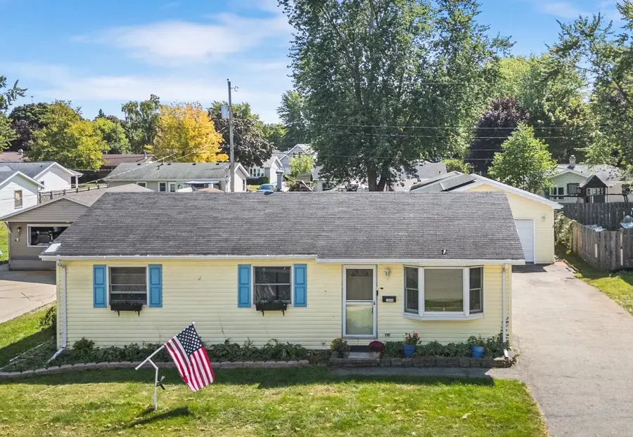 1235 E SYLVAN AVENUE, Appleton, WI 54915 - Image #2