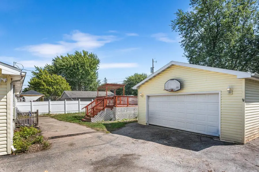 1235 E SYLVAN AVENUE, Appleton, WI 54915 - Image #3