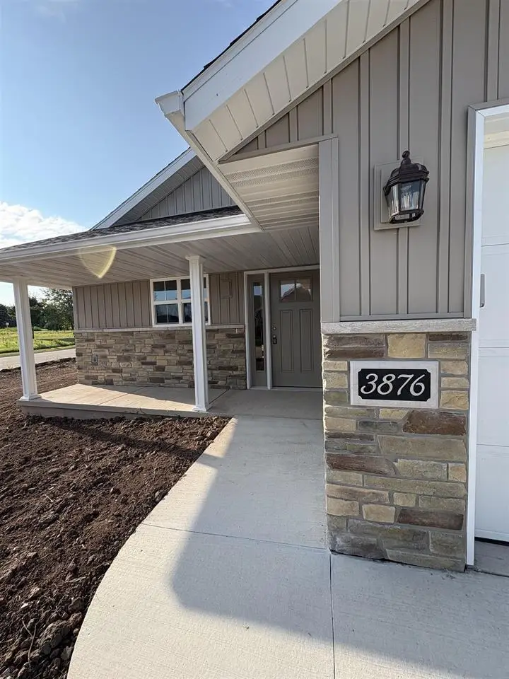 3876 MEUNIER LANE, Green Bay, WI 54311 - #2