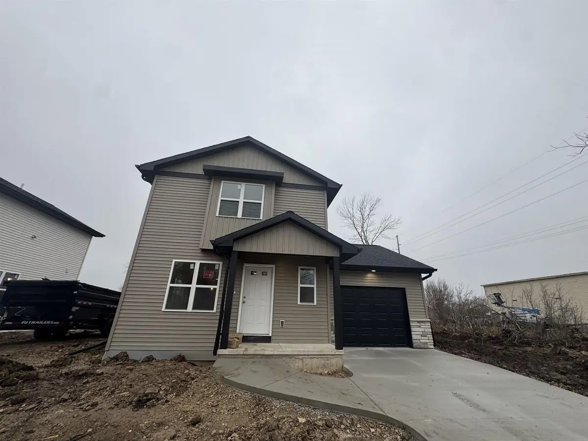 427 SCOTT STREET, Ripon, WI 54971 - Image #1