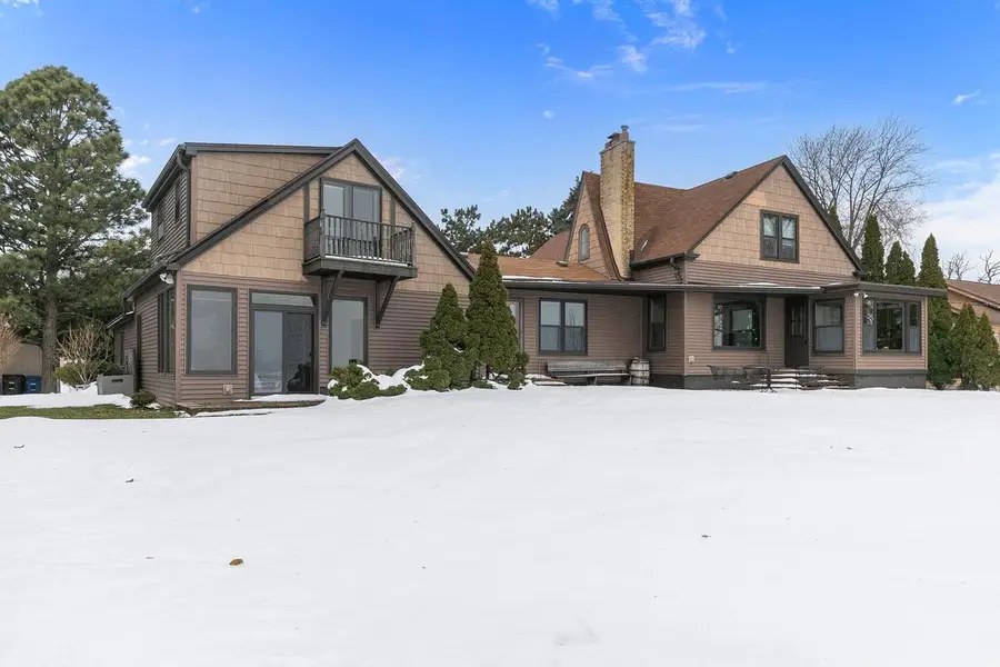 2346 HICKORY LANE, Oshkosh, WI 54901 - Image #2
