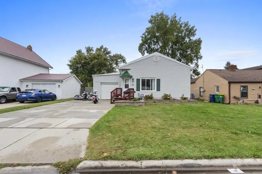 1333 VANDERBRAAK STREET, Green Bay, WI 54302 - Image #3