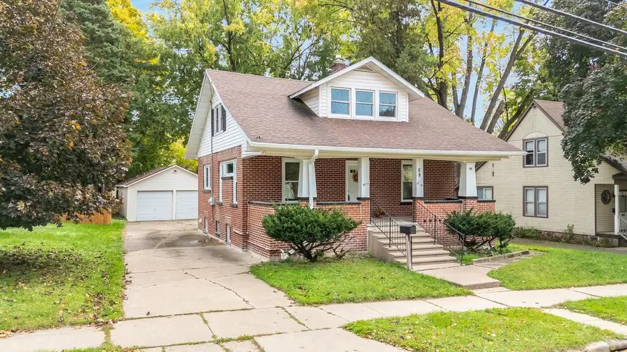 88 N CLINTON AVENUE, Clintonville, WI 54929 - Image #2