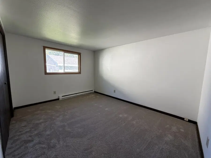 224 GUENTHER STREET, Oshkosh, WI 54902 - Image #3