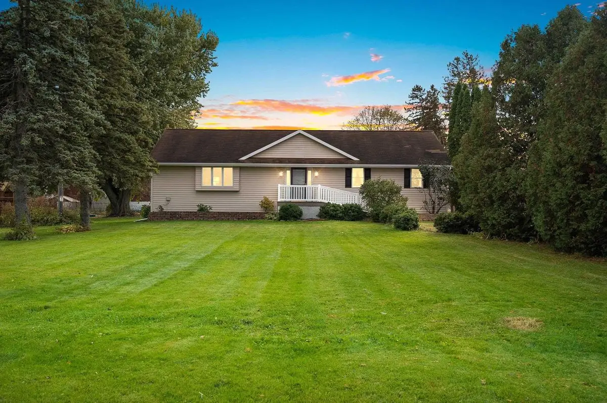 W5995 HWY 156, Shiocton, WI 54170 - Image #1