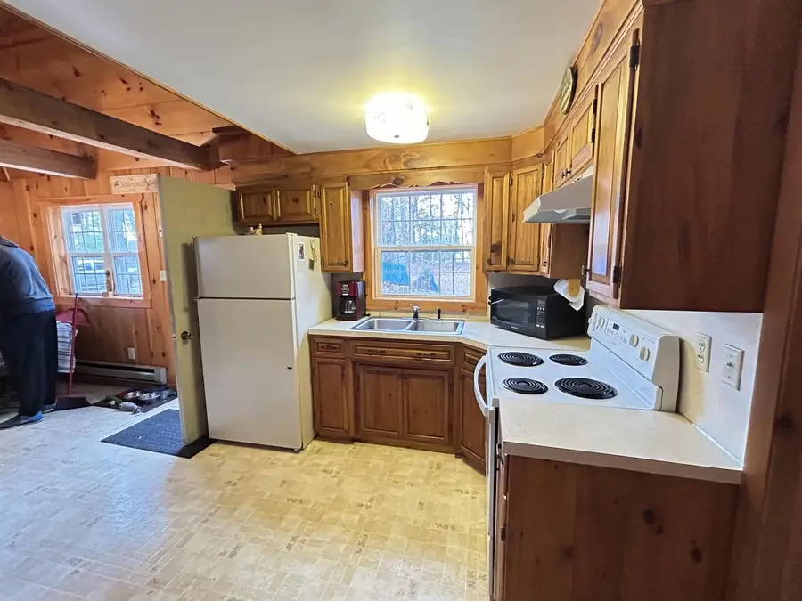 W12330 E BEDORA COURT, Stephenson, WI 54114 - Image #3