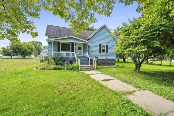 123 TERRACE AVENUE, Marinette, WI 54143