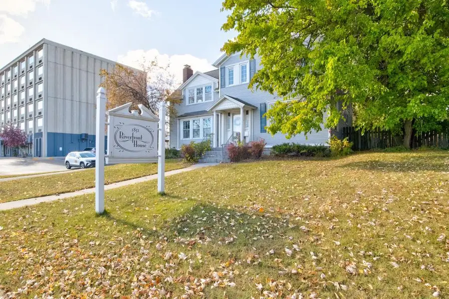 1851 RIVERSIDE AVENUE, Marinette, WI 54143 - Image #2