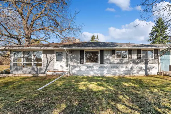 W4278 VERNON HILLS DRIVE, Peshtigo, WI 54157