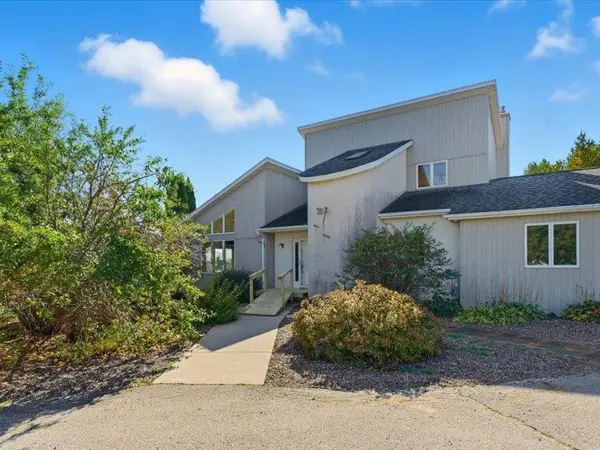 6711 VIGNES ROAD, Forestville, WI 54213