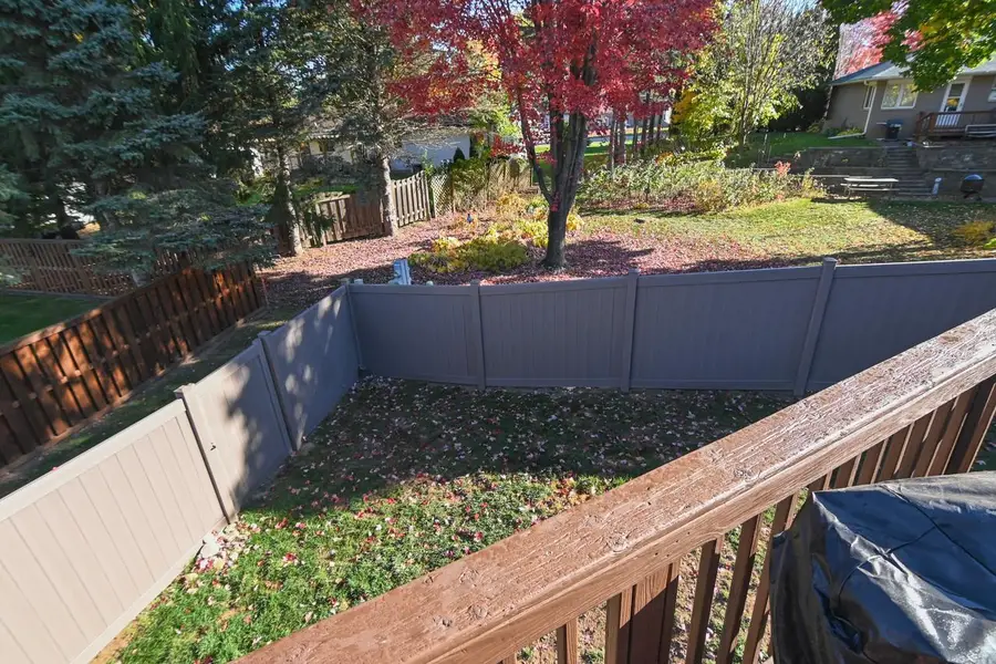 125 HILLSIDE LANE, Shawano, WI 54166 - Image #3