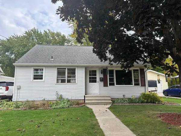 871 PLANK ROAD, Menasha, WI 54952