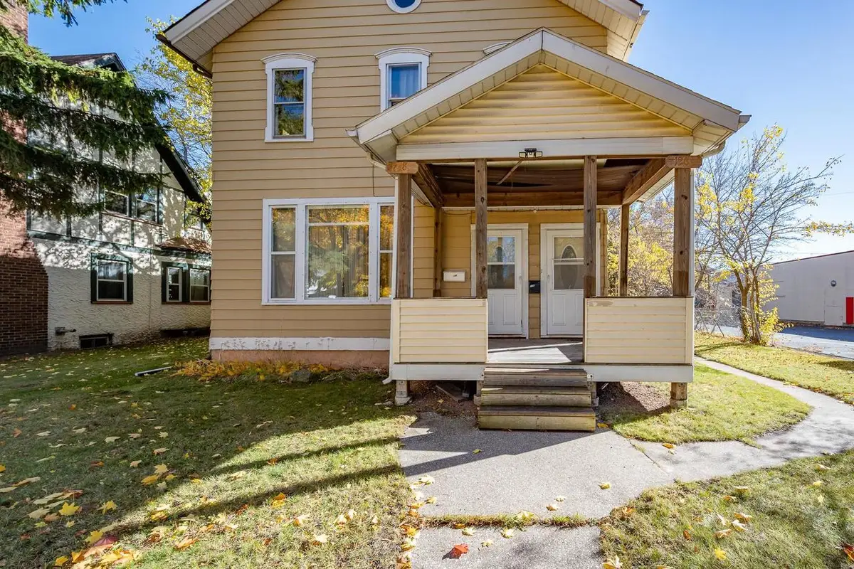 126 N MAPLE AVENUE, Green Bay, WI 54303 - Image #1