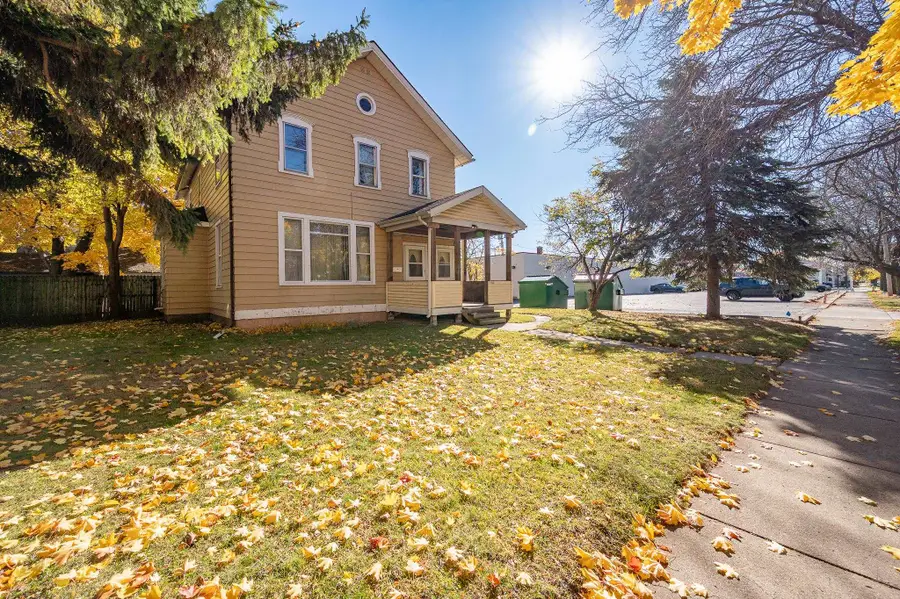 126 N MAPLE AVENUE, Green Bay, WI 54303 - Image #3