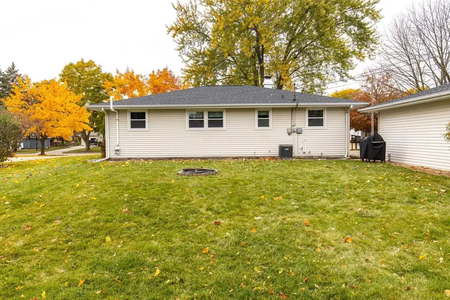 608 BLACK STREET, Kaukauna, WI 54130 - Image #3