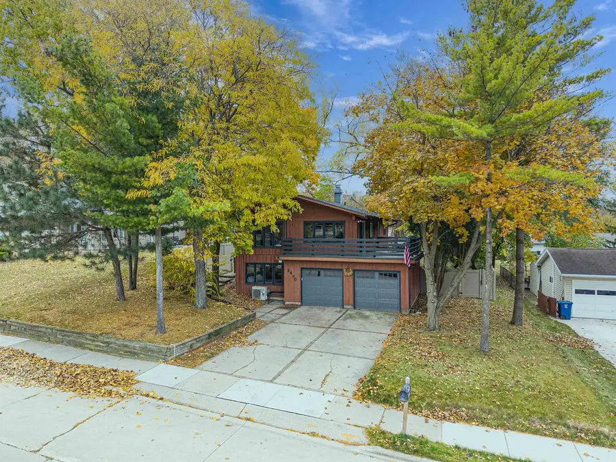 2470 DECKNER AVENUE, Green Bay, WI 54302 - Image #2