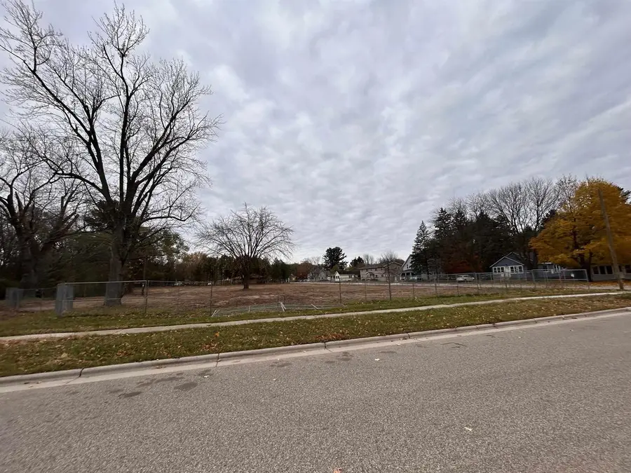 327 S WAUPACA STREET, Wautoma, WI 54982 - Image #2