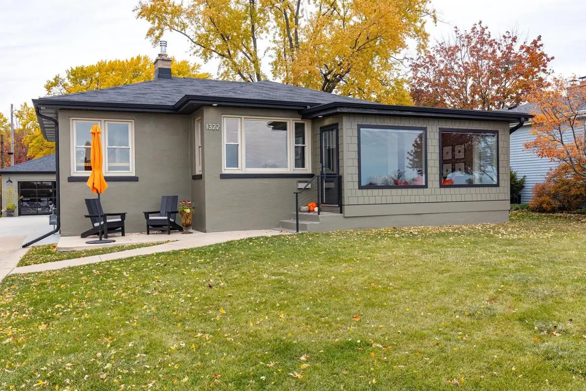 1322 MENOMINEE DRIVE, Oshkosh, WI 54901 - Image #1