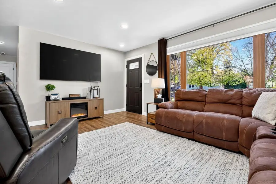 387 LOPAS STREET, Menasha, WI 54952 - Image #3