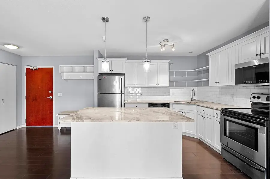 118 S WASHINGTON STREET  #226A, Green Bay, WI 54301 - Image #2