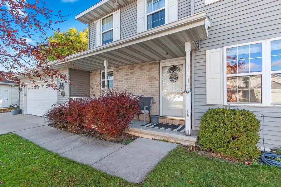 2616 MARATHON AVENUE, Neenah, WI 54956 - Image #2