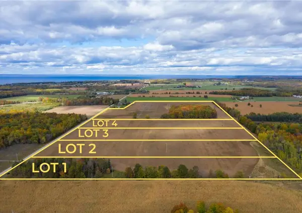 6800 SUNNY POINT ROAD, Egg Harbor, WI 54209