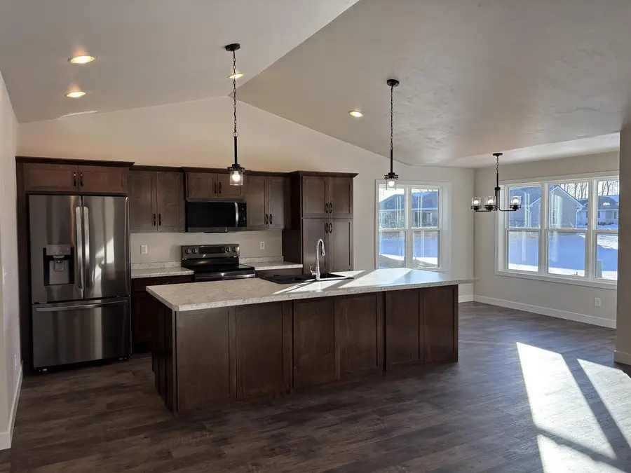 N3919 WETTERING WAY, Kaukauna, WI 54130 - Image #3