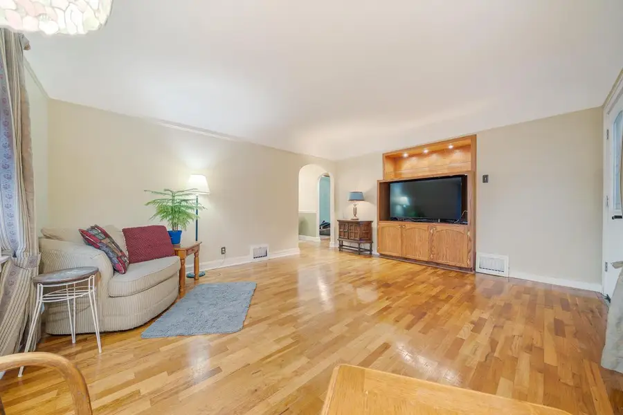 1717 N HARRIMAN STREET, Appleton, WI 54911 - Image #3