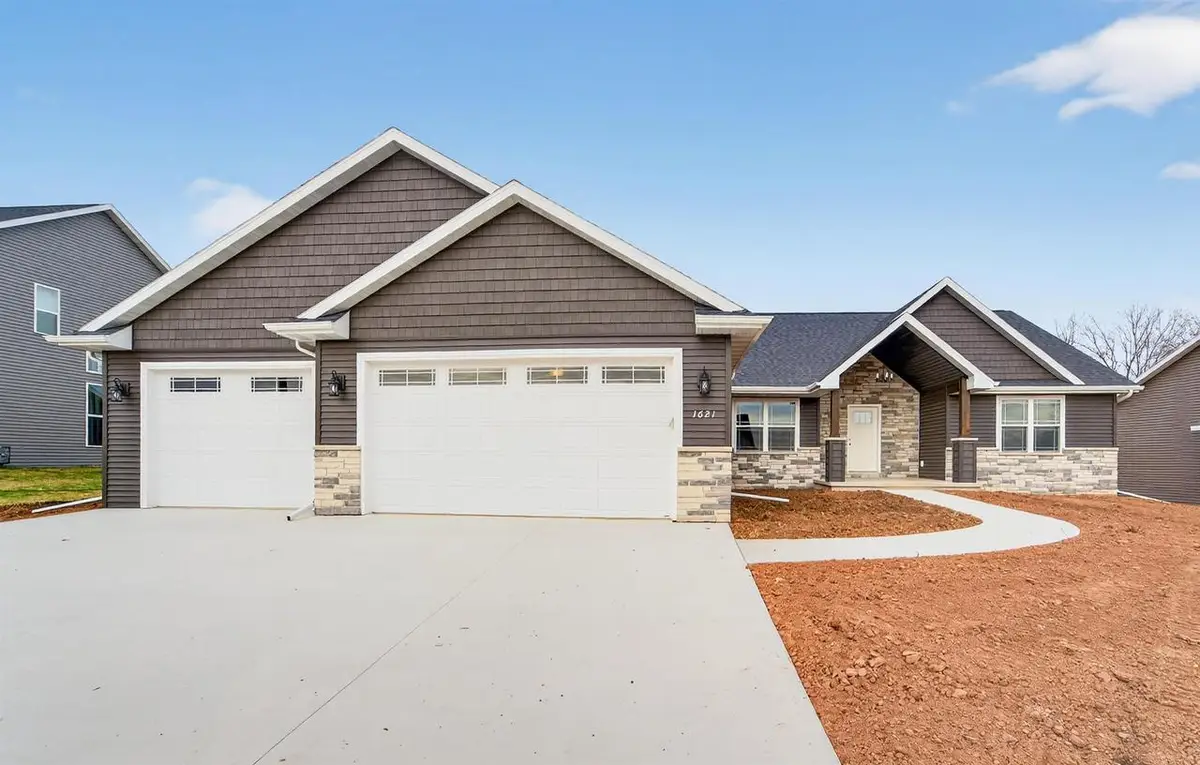 1621 FOUNDERS STREET, Neenah, WI 54956 - Image #1