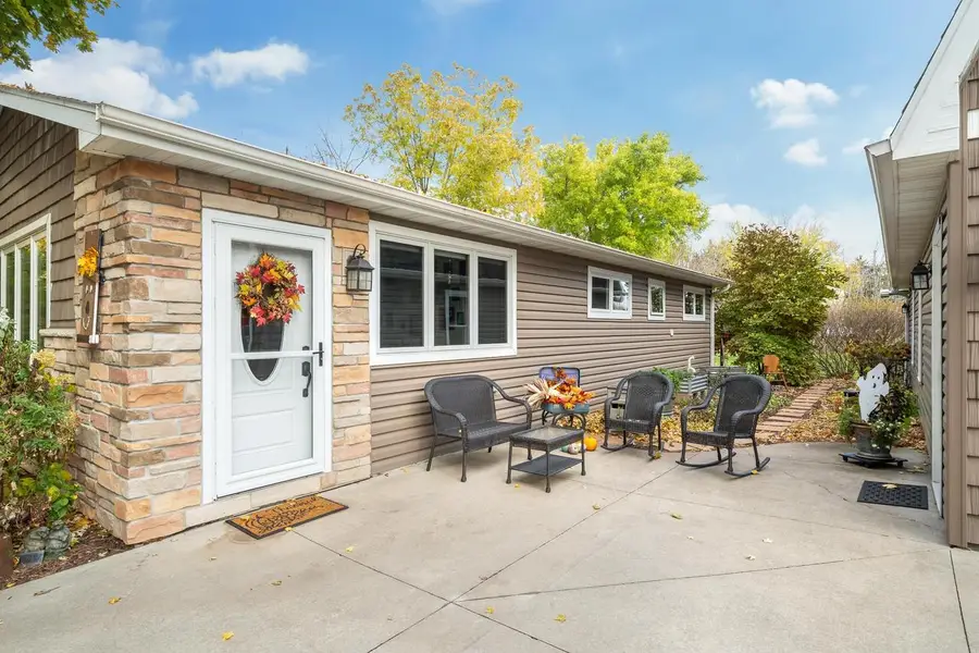 9286 KUMBIER ROAD, Winneconne, WI 54986 - Image #2