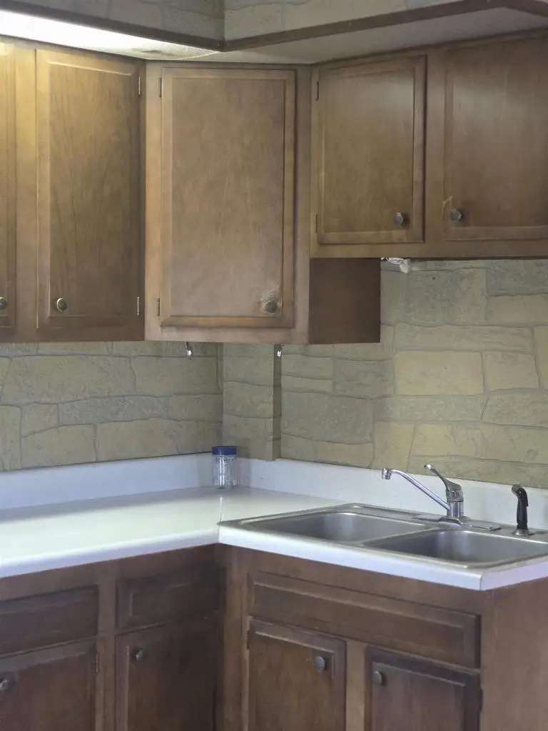 51 W 12TH AVENUE, Oshkosh, WI 54902 - Image #3